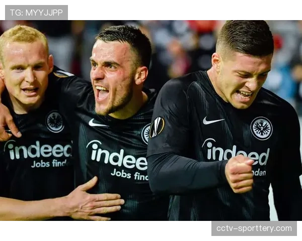 事件脉络：从赛季初低迷到冲击欧战，法兰克福如何实现中场期反弹