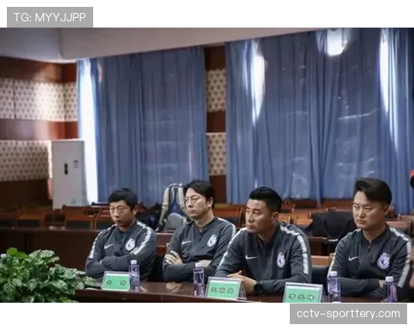 西甲联盟与教育部合作,推出校园足球裁判培训计划 西甲联盟与教育部合作,推出校园足球裁判培训计划